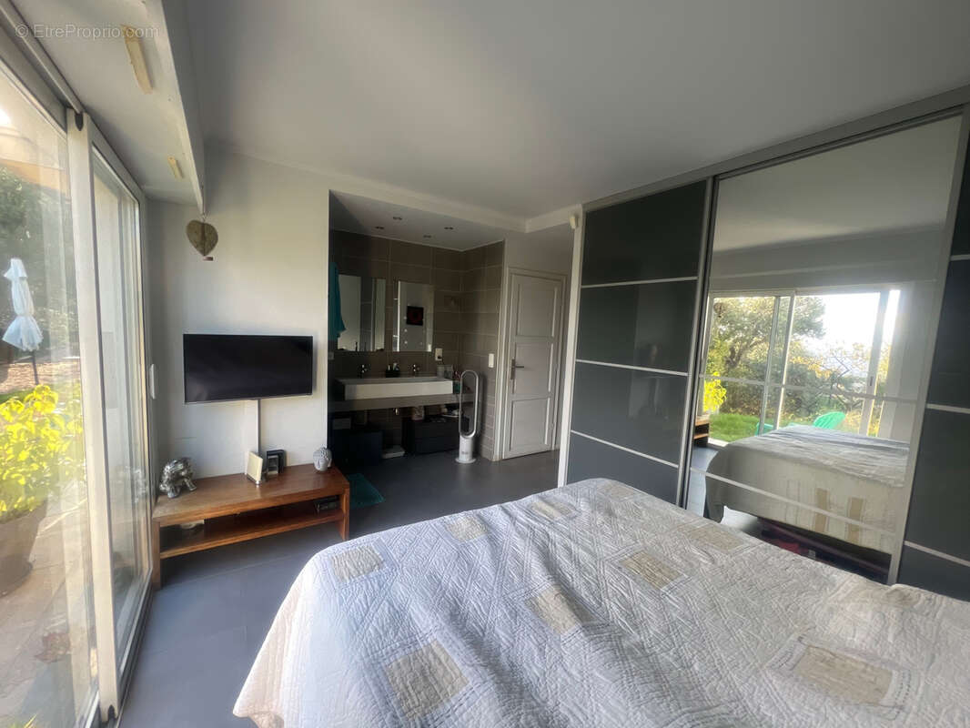 Maison à ROQUEBRUNE-CAP-MARTIN