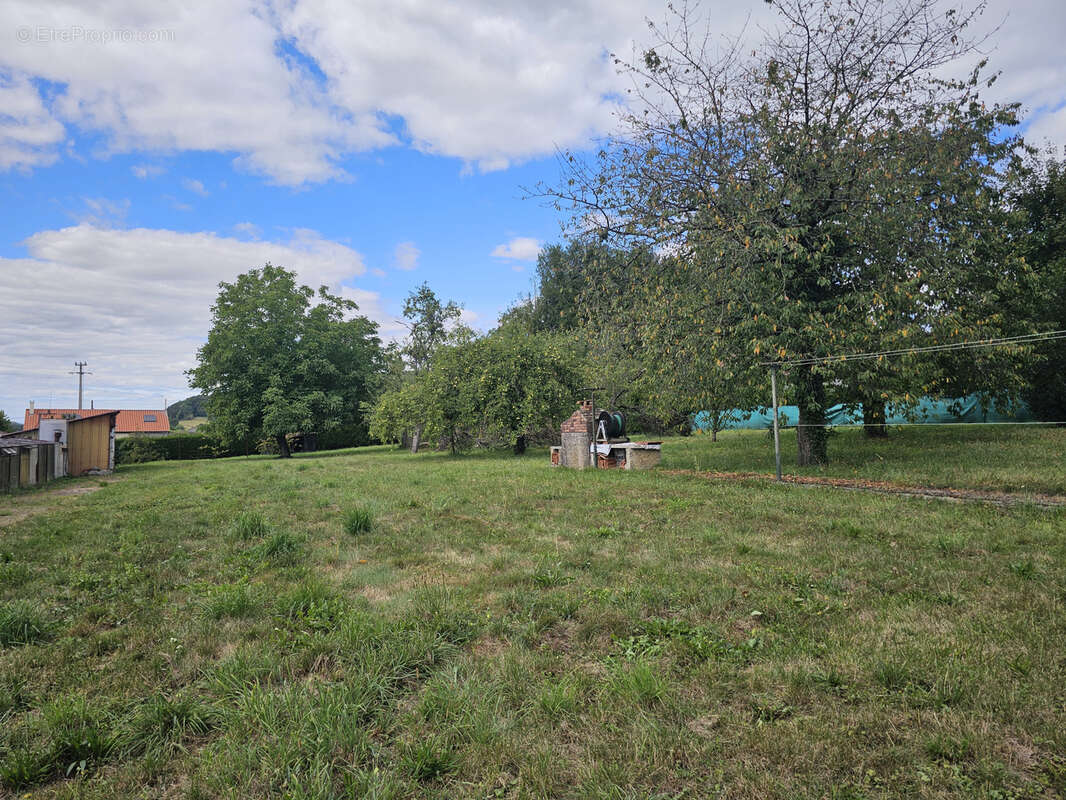 Maison à CHARENCY-VEZIN