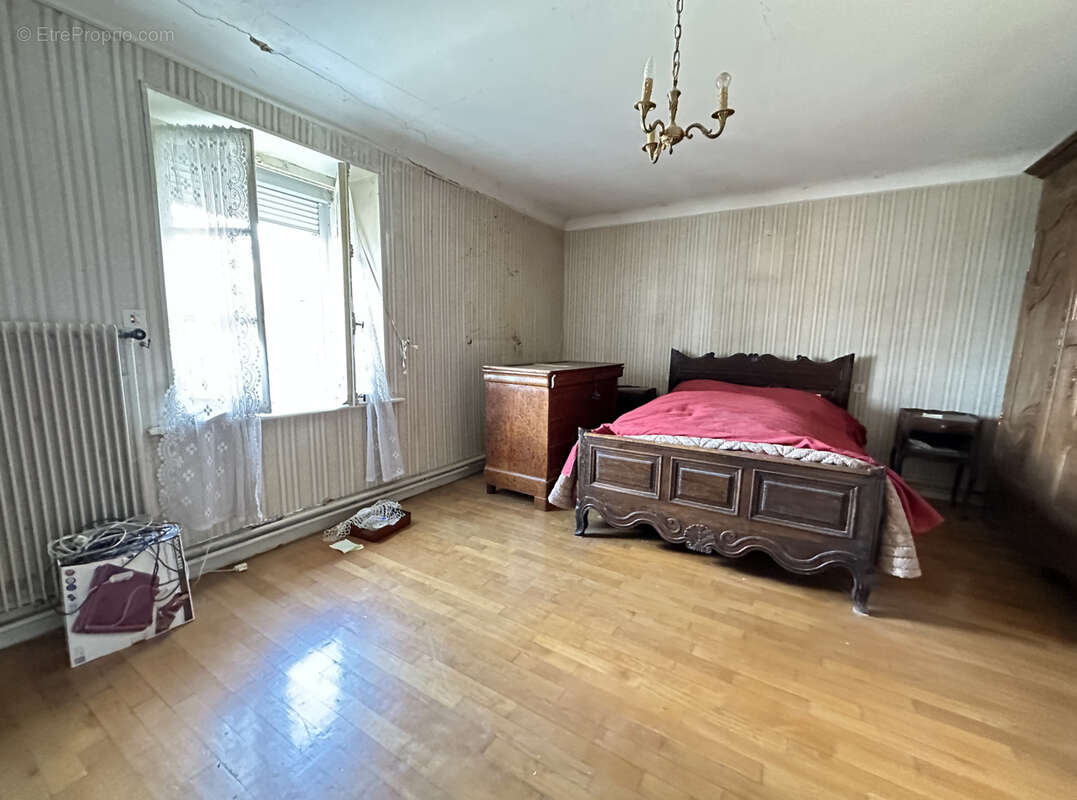 Maison à LIGNEVILLE