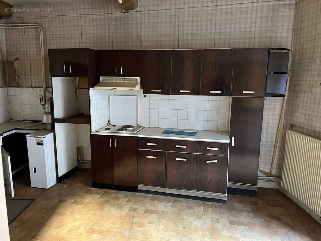 Appartement à CHAROLLES