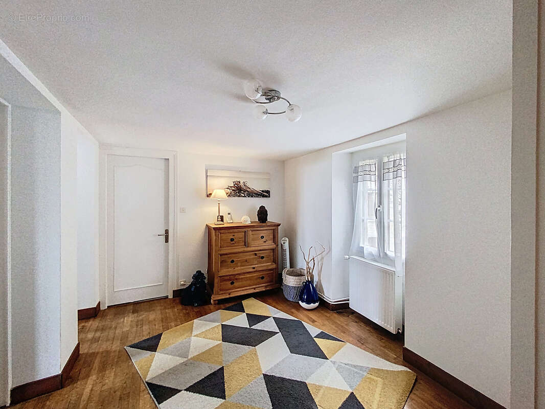 Maison à SAINT-SULPICE-D&#039;EXCIDEUIL