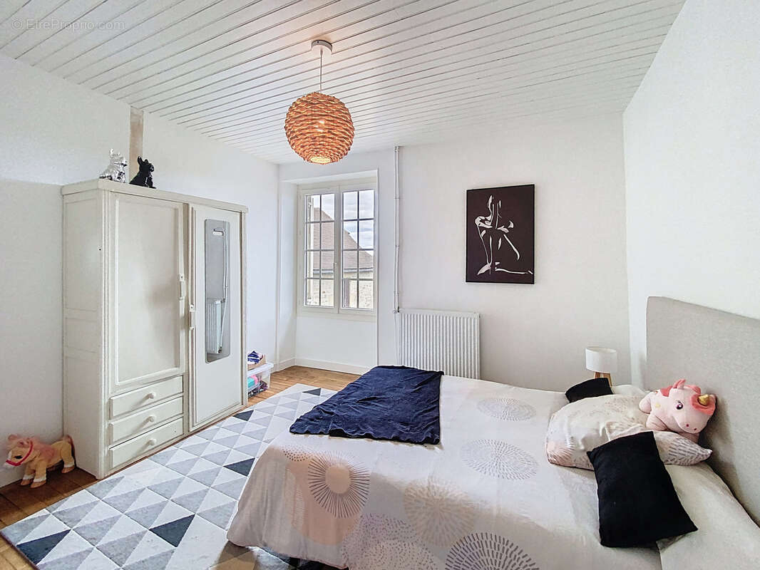 Maison à SAINT-SULPICE-D&#039;EXCIDEUIL