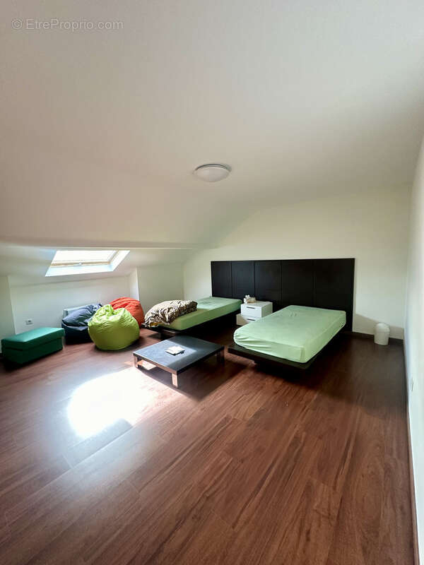 Appartement à DIVONNE-LES-BAINS