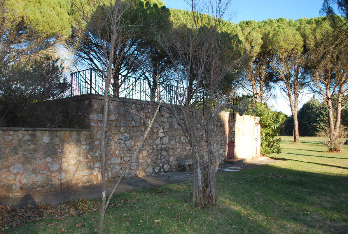 Maison à VILLECROZE