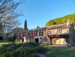 Maison à VILLECROZE