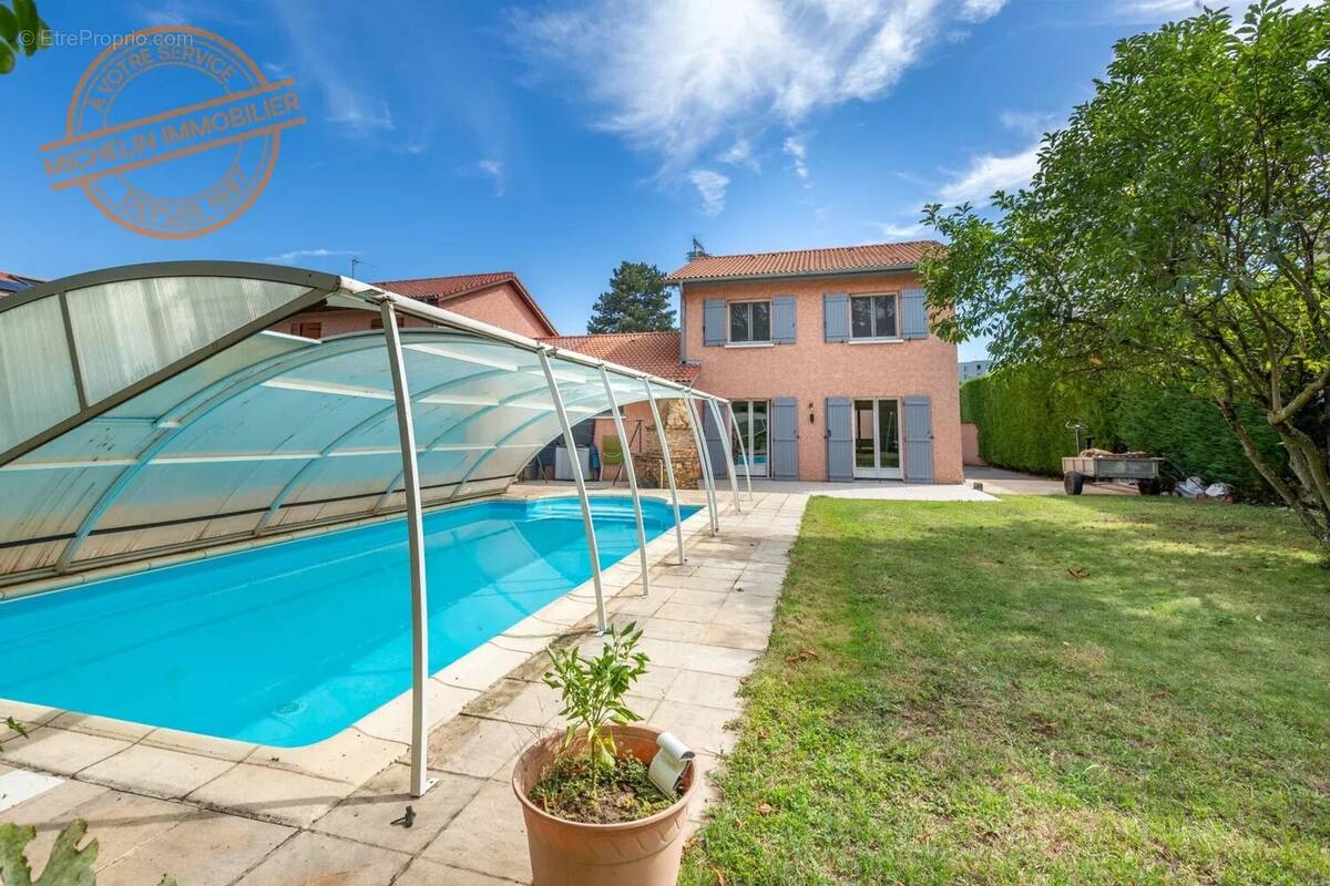 Maison à CHAMPAGNE-AU-MONT-D&#039;OR