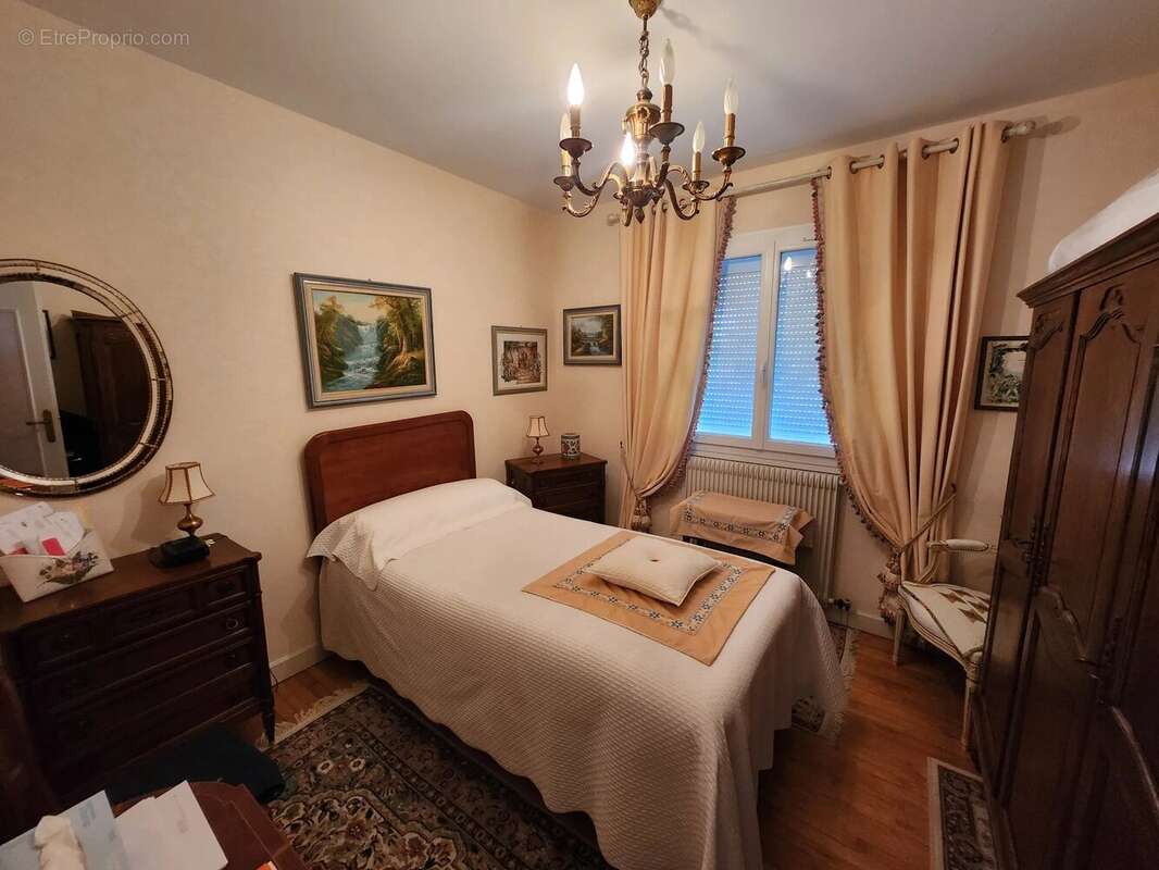 Maison à SAINT-JUNIEN