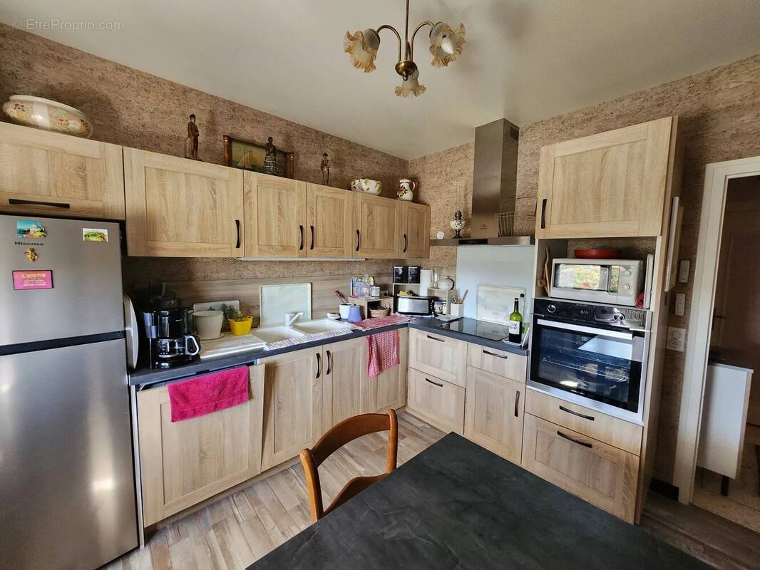 Maison à SAINT-JUNIEN