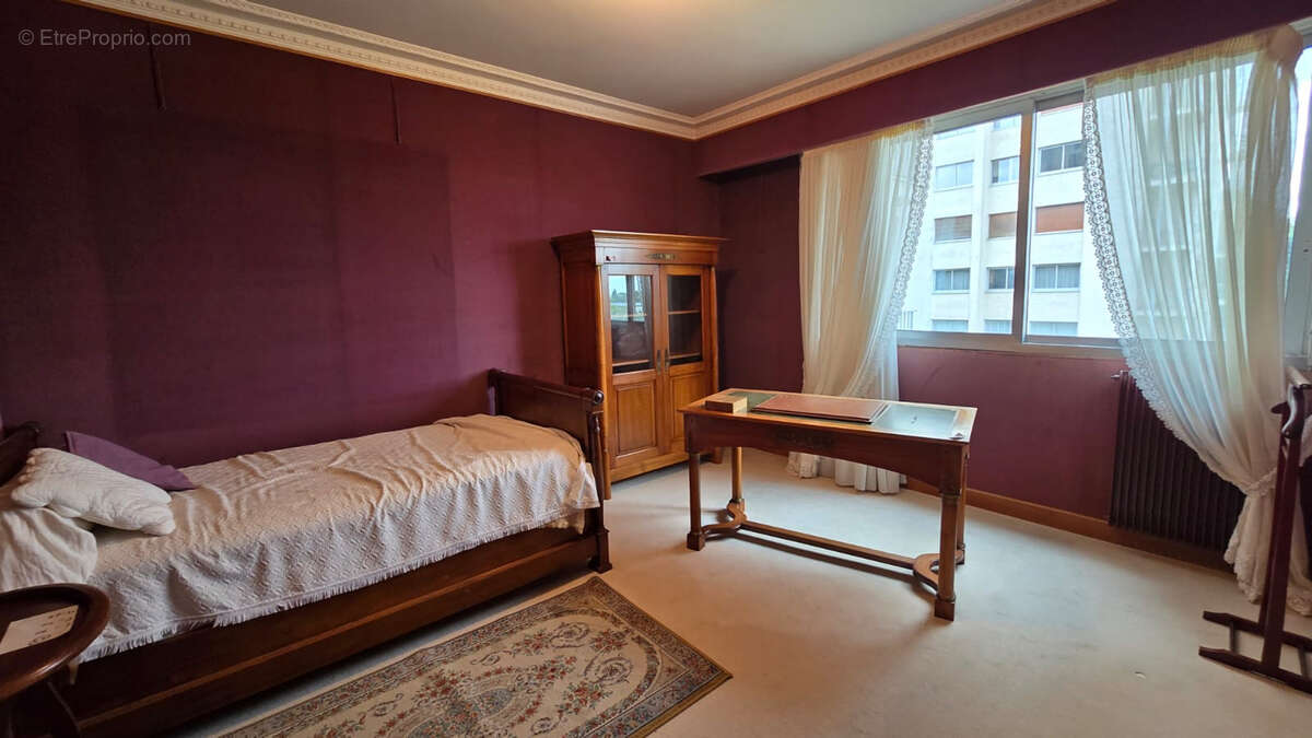 Appartement à SAINT-SEBASTIEN-SUR-LOIRE