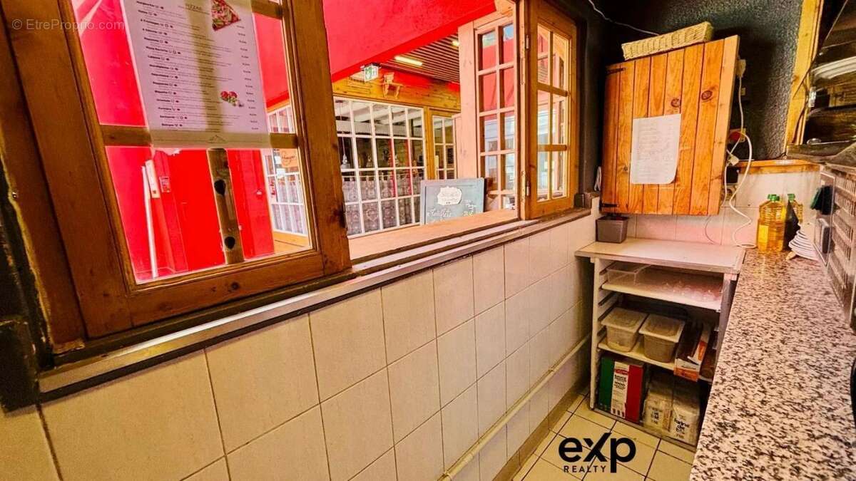 Commerce à SAINT-MARTIN-DE-BELLEVILLE