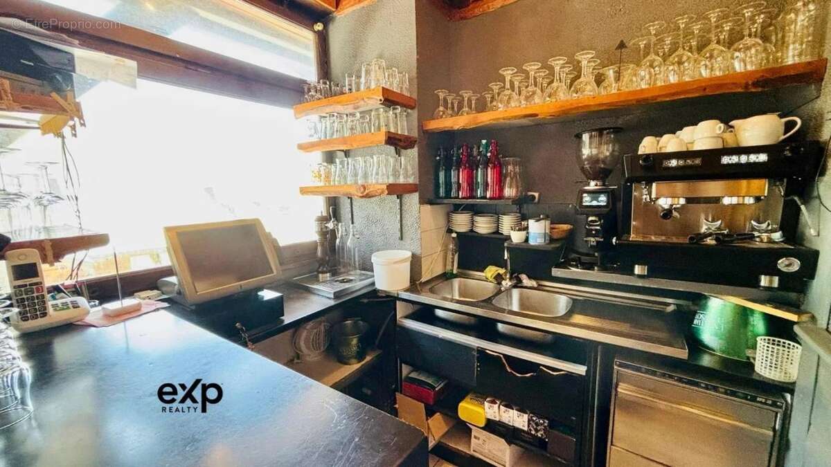 Commerce à SAINT-MARTIN-DE-BELLEVILLE