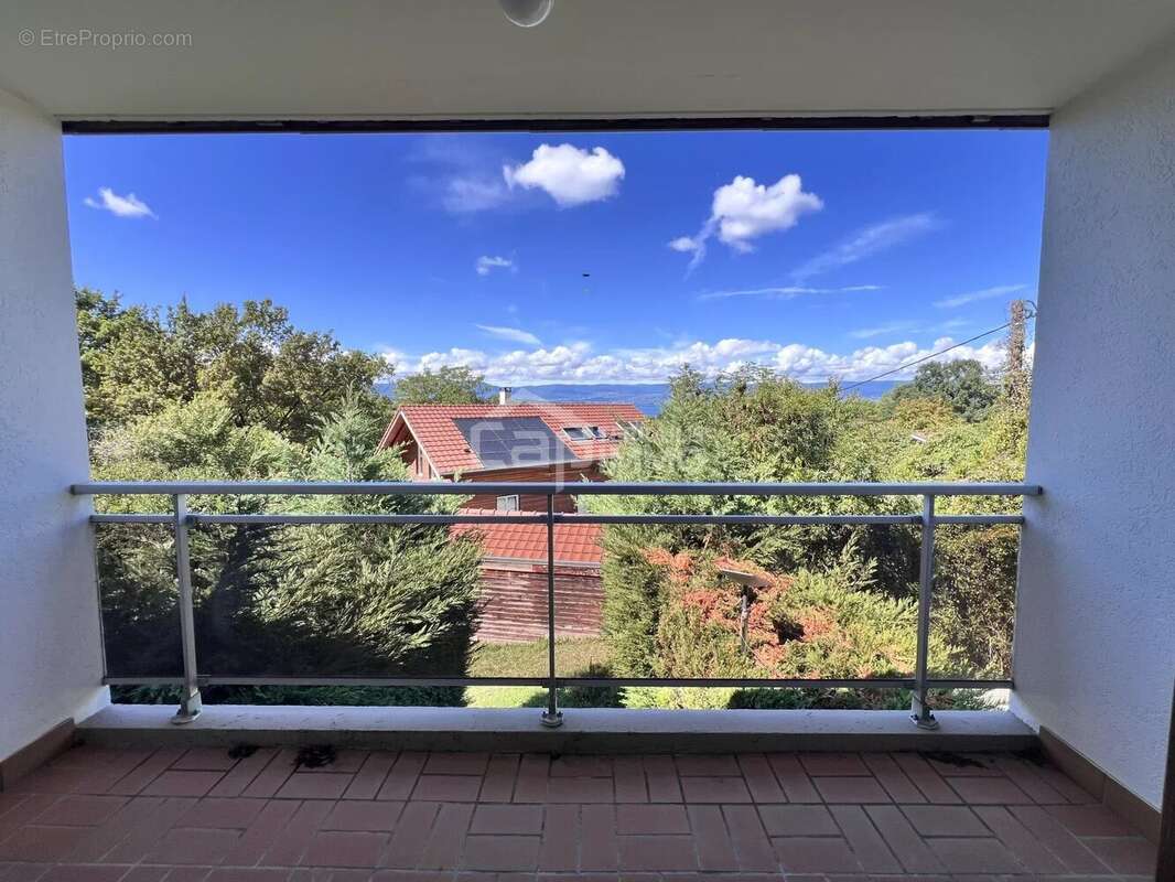 Appartement à SCIEZ