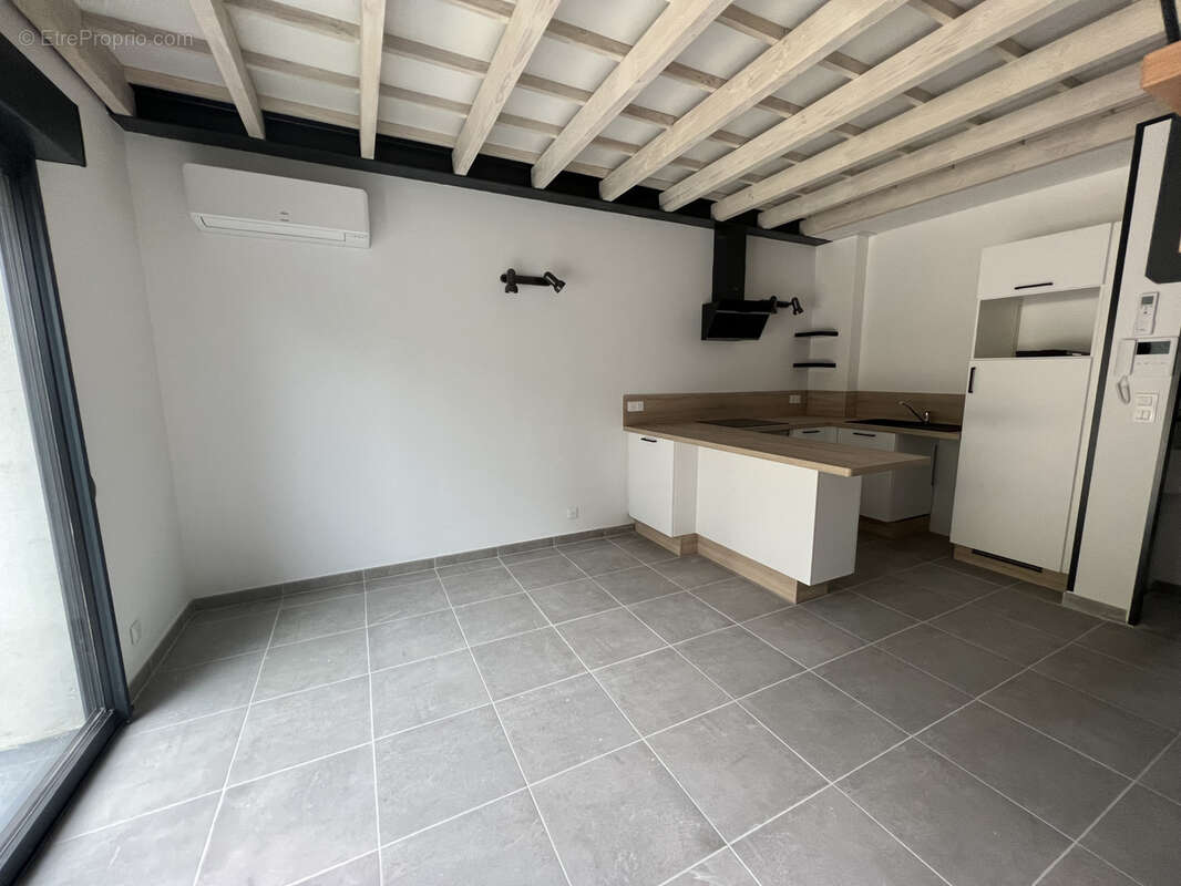 Appartement à NIMES