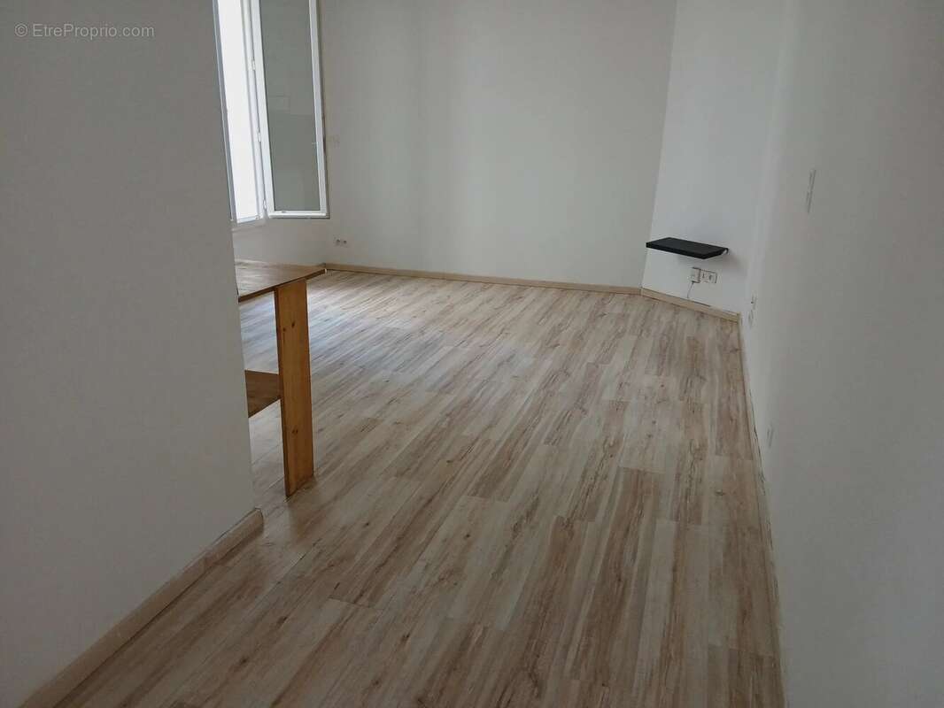 Appartement à PARIS-20E