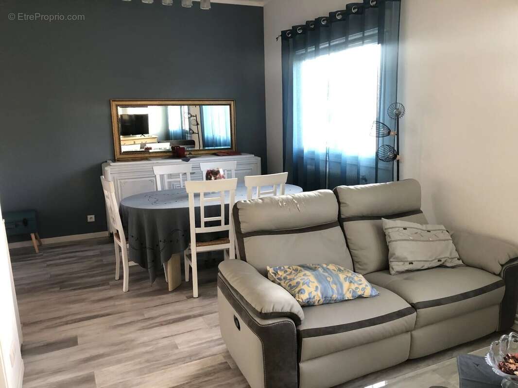 Appartement à HOUILLES