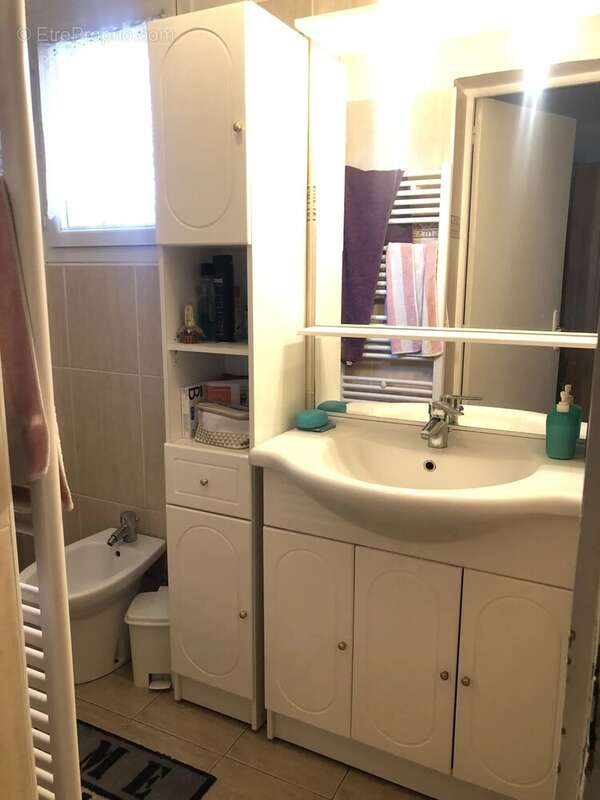 Appartement à HOUILLES