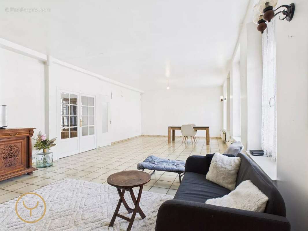 Maison à ROMILLY-SUR-SEINE