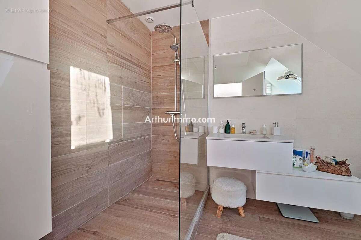 Maison à SUCY-EN-BRIE