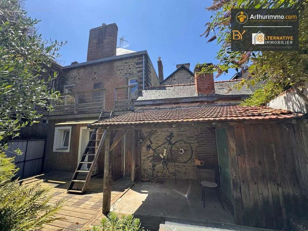 Maison à LA GUERCHE-DE-BRETAGNE