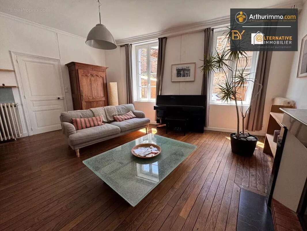 Maison à LA GUERCHE-DE-BRETAGNE