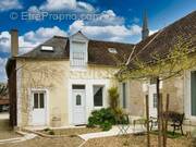 Commerce à CHEVERNY