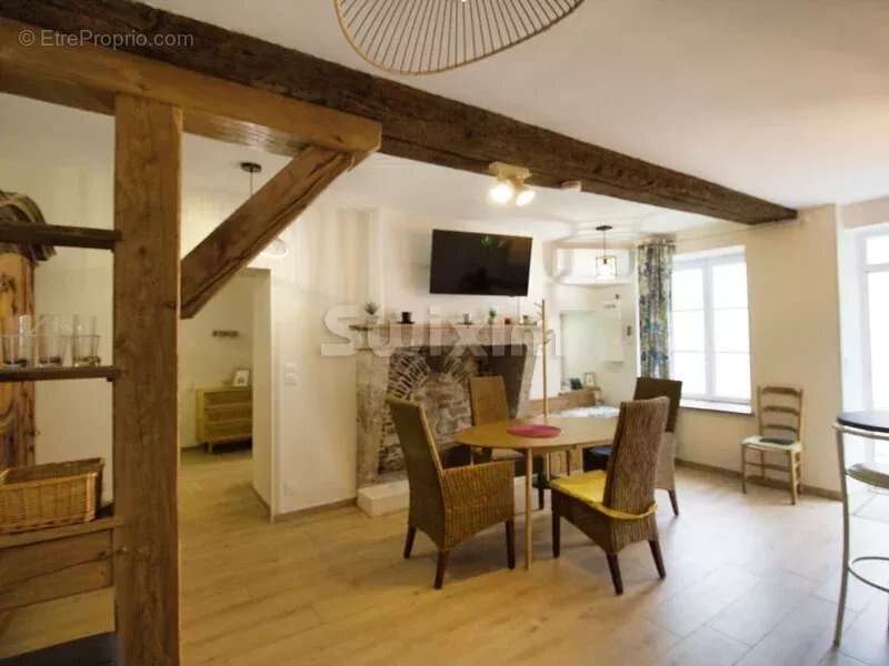 Commerce à CHEVERNY