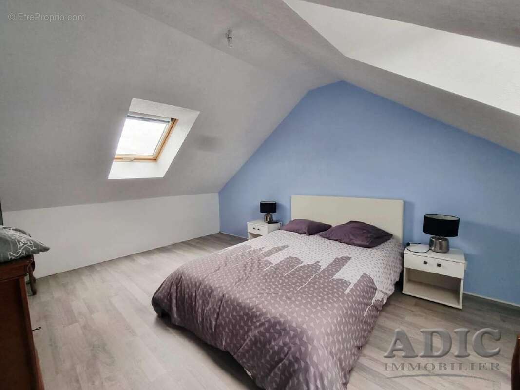 Maison à LE PLESSIS-BELLEVILLE