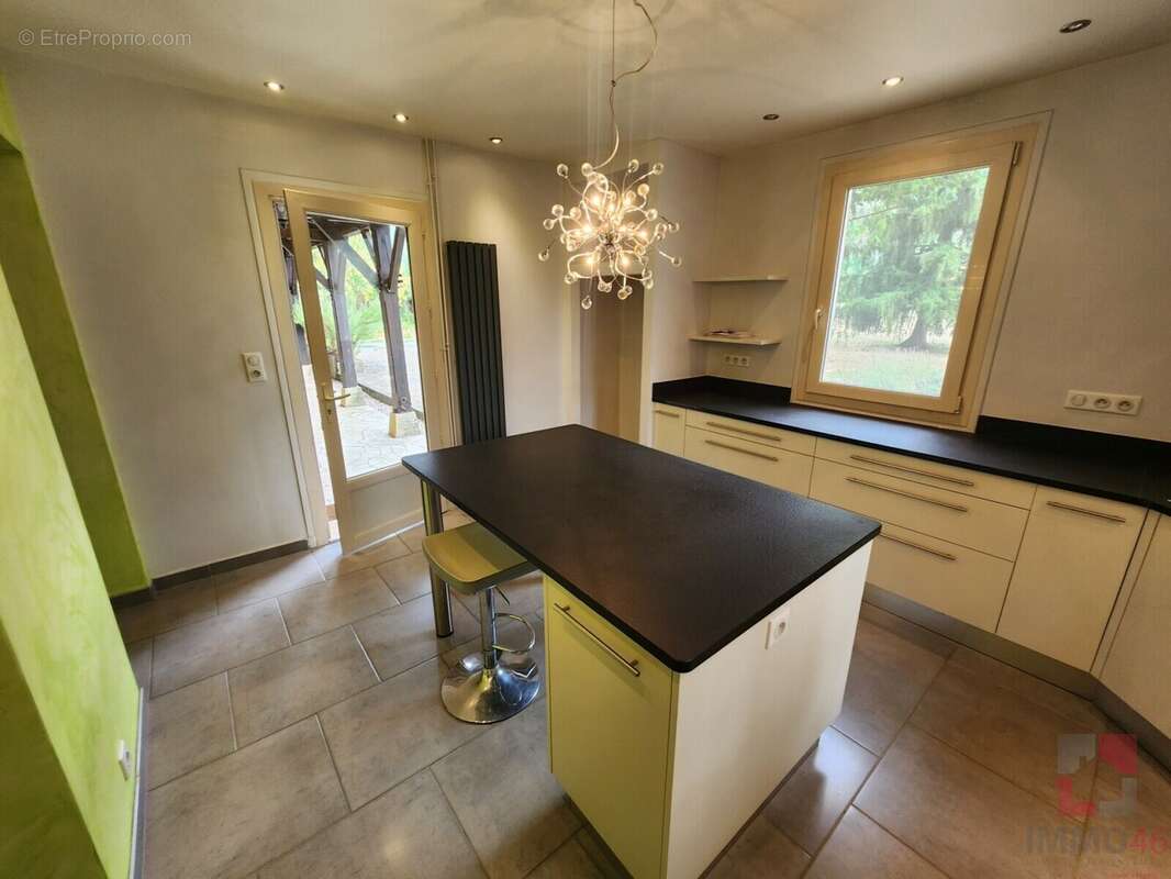 Maison à ANGLARS-JUILLAC