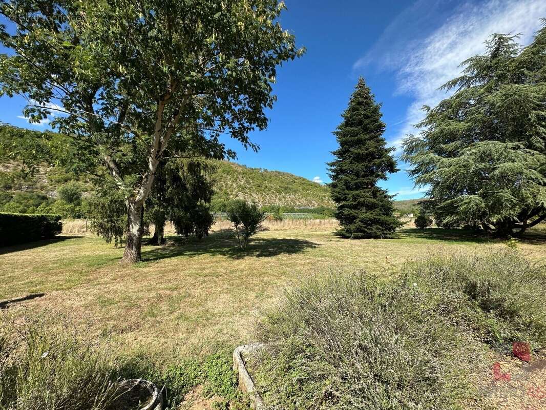 Maison à ANGLARS-JUILLAC