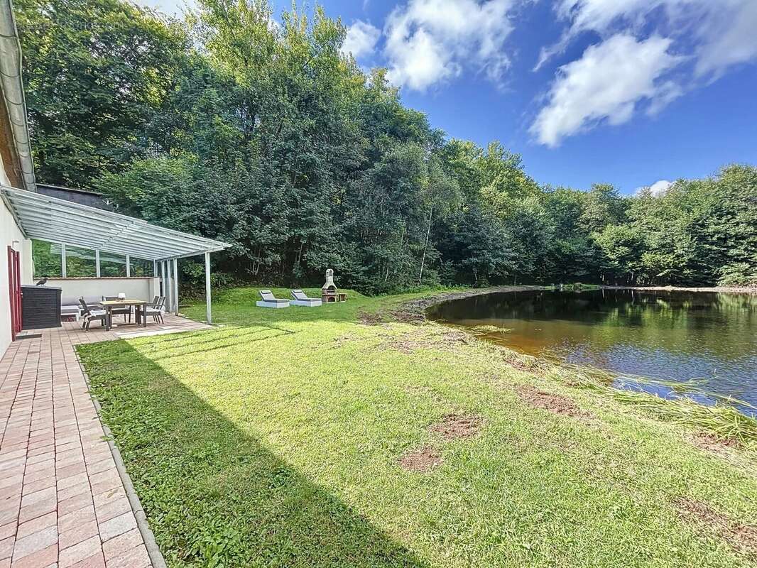 Maison à MOUX-EN-MORVAN
