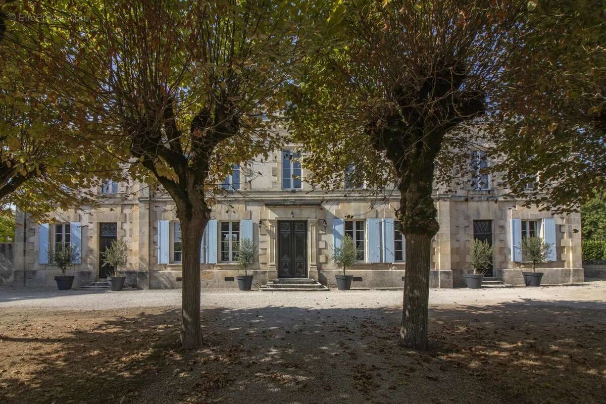 Maison à SAINT-JEAN-D&#039;ANGELY