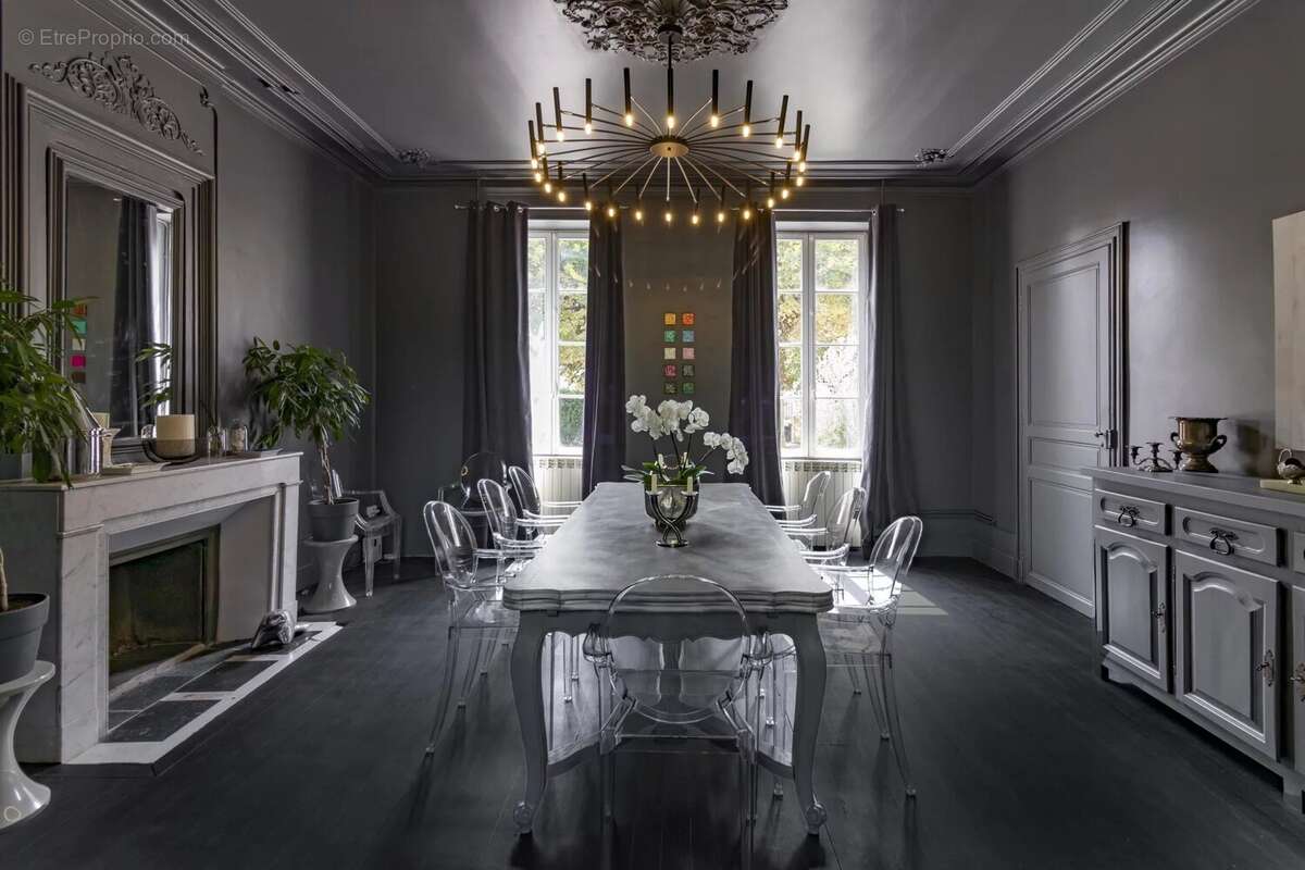 Maison à SAINT-JEAN-D&#039;ANGELY