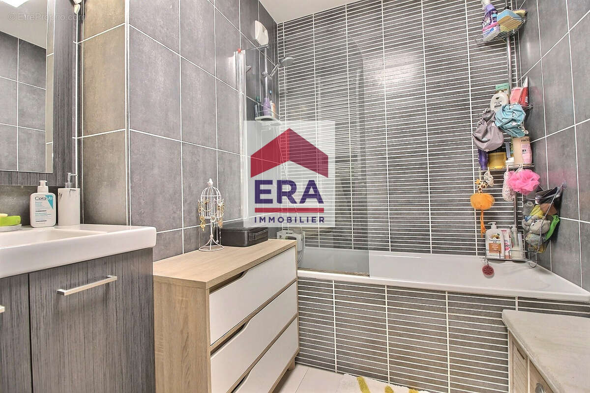 Appartement à SAINT-OUEN