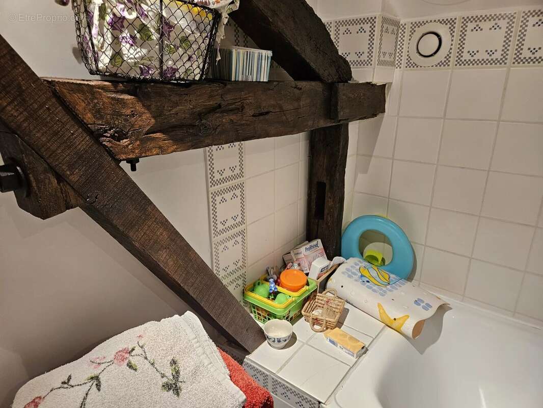 Maison à LADEVEZE-RIVIERE