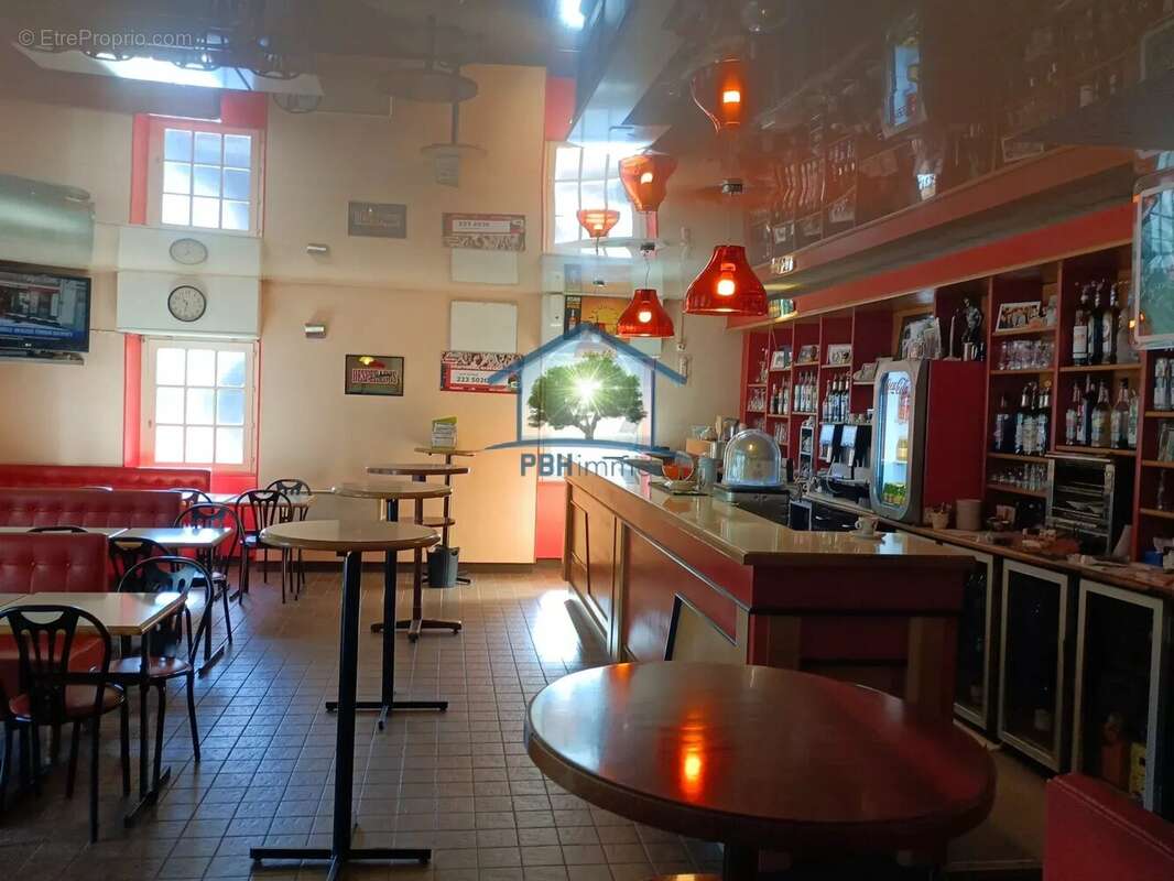 Commerce à LE CREUSOT