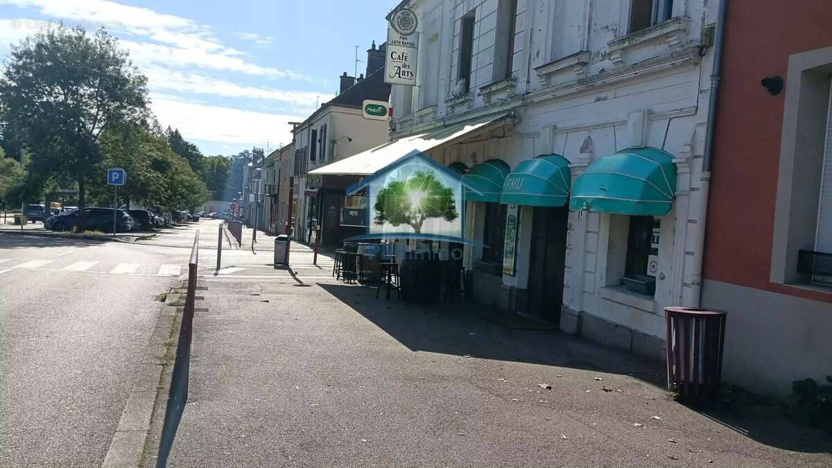 Commerce à LE CREUSOT