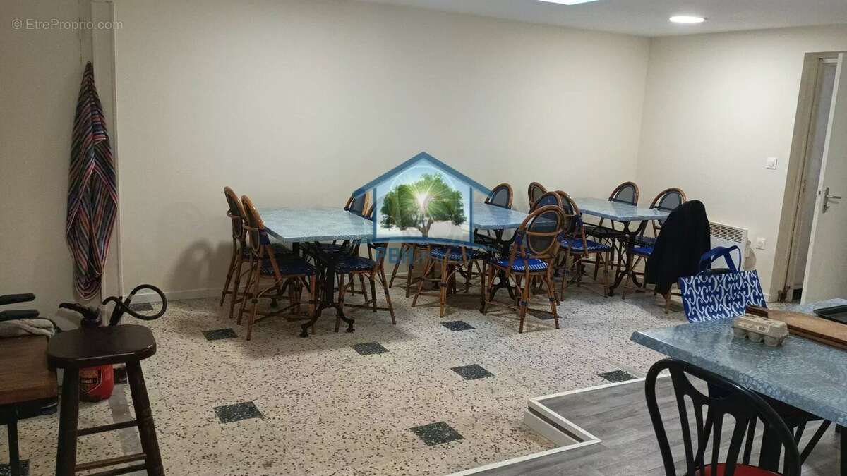 Commerce à LE CREUSOT