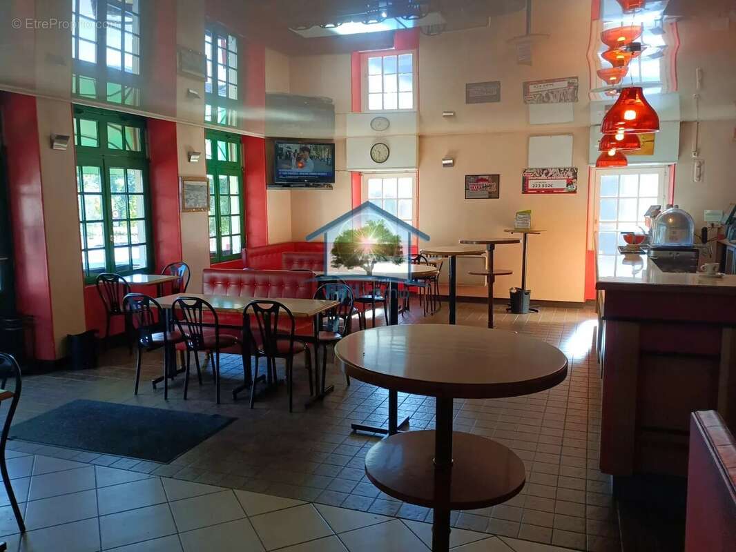 Commerce à LE CREUSOT