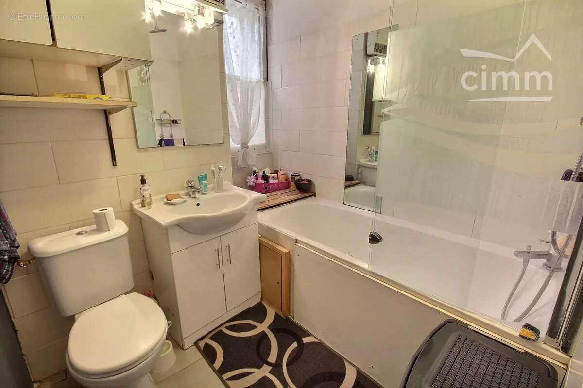 Maison à LA ROCHETTE