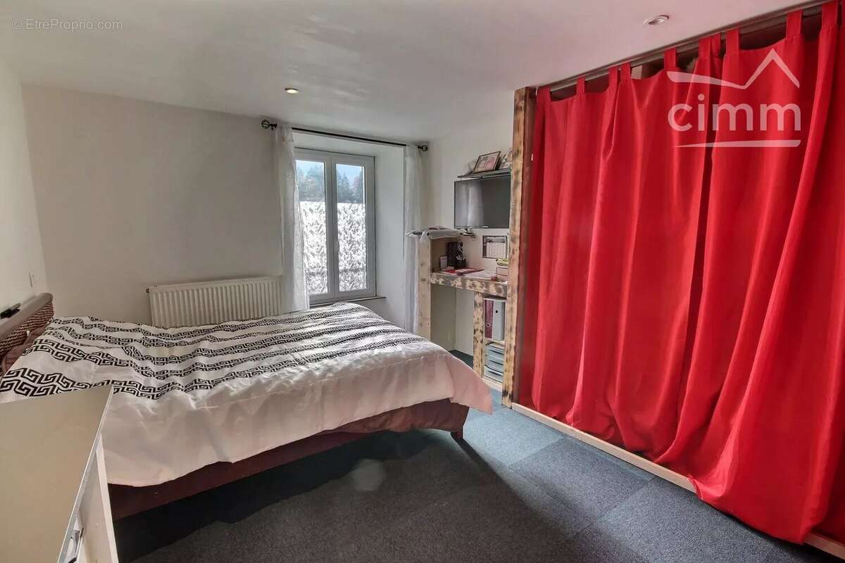 Maison à LA ROCHETTE