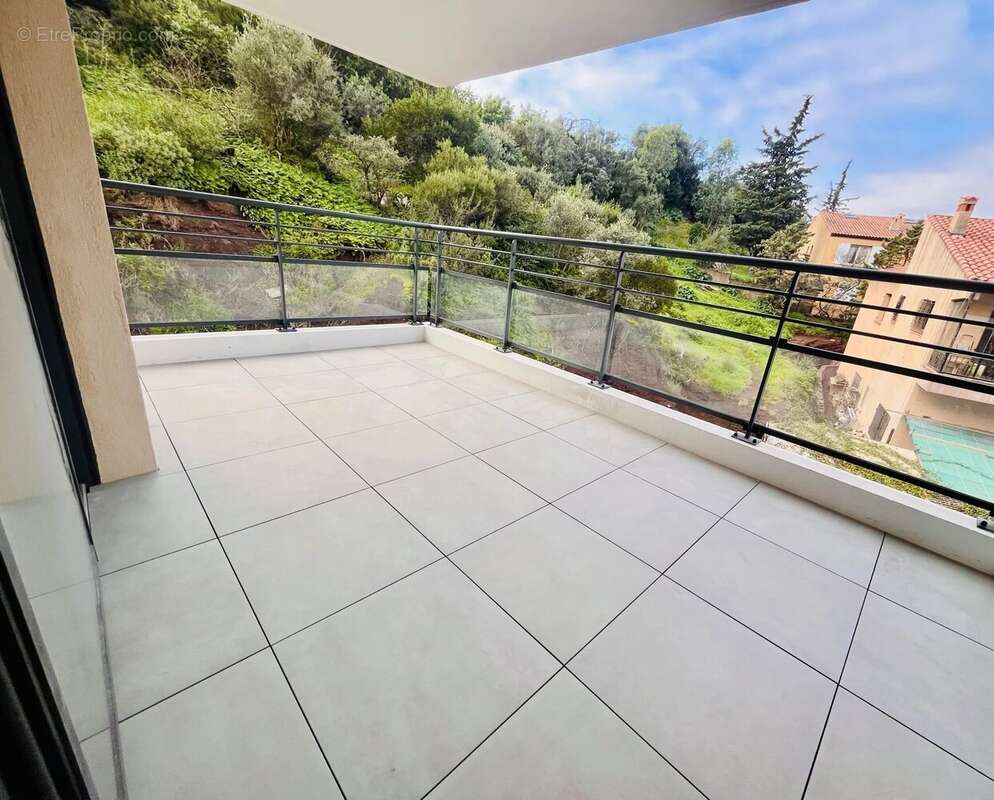 Appartement à SAINT-RAPHAEL