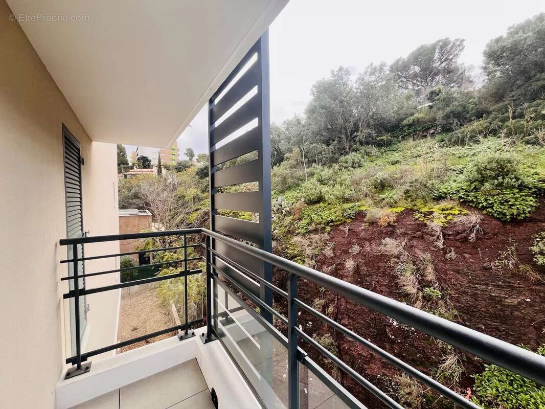 Appartement à SAINT-RAPHAEL