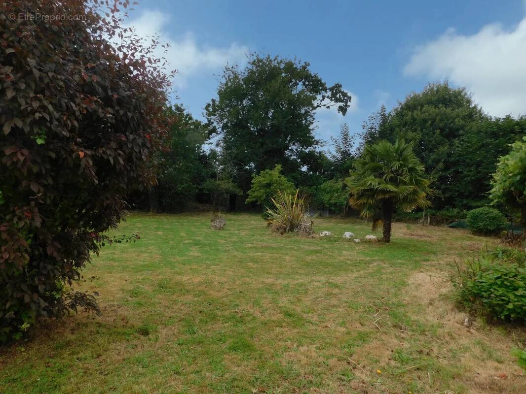 Maison à LE MOUSTOIR