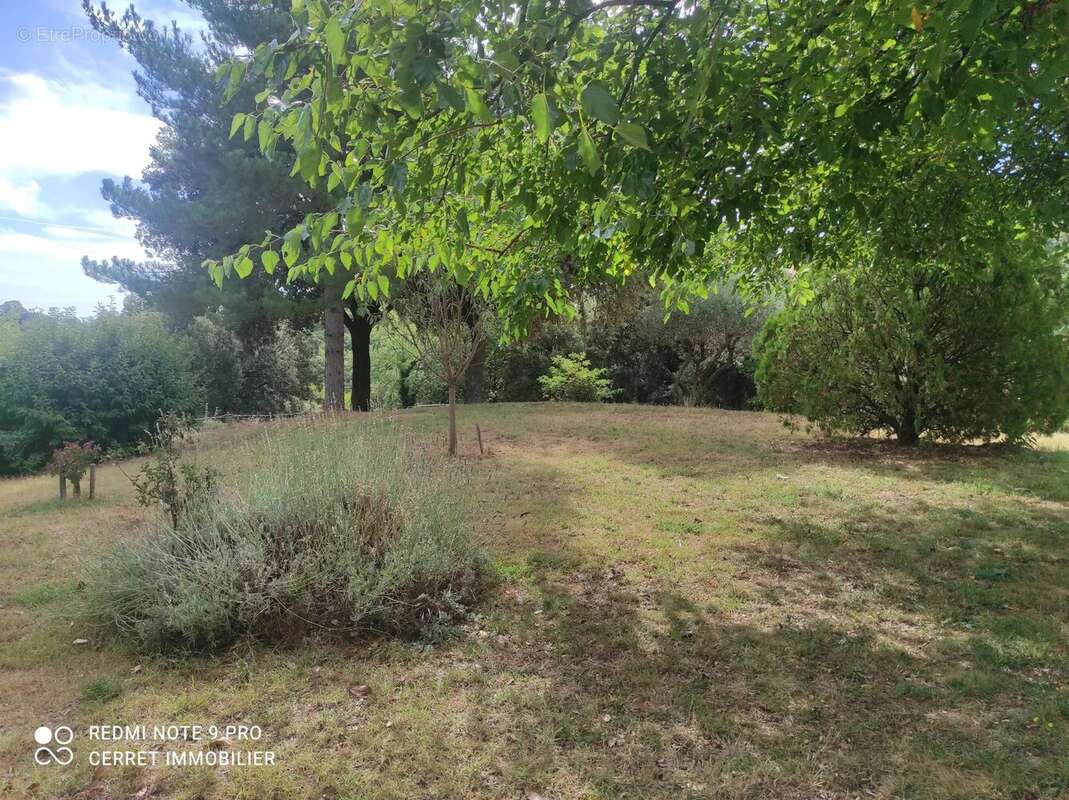 Maison à SAINTE-CROIX-DE-CADERLE