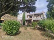 Maison à SAINTE-CROIX-DE-CADERLE