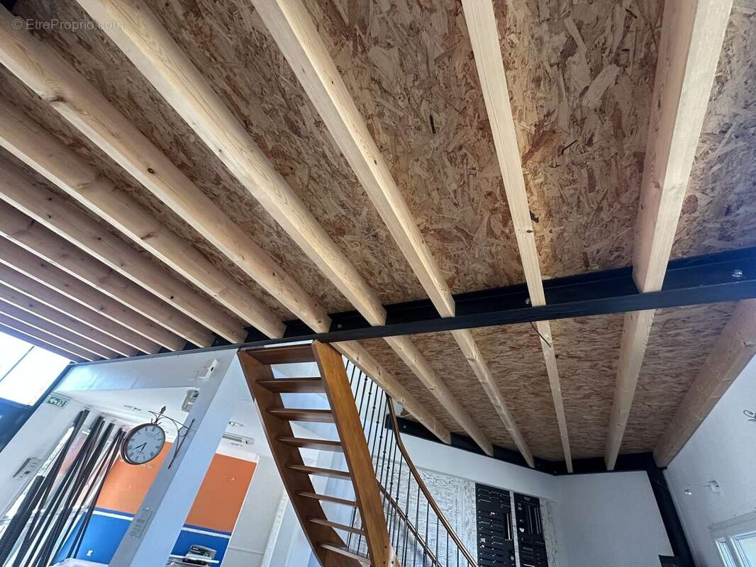 Commerce à LA FERTE-BERNARD