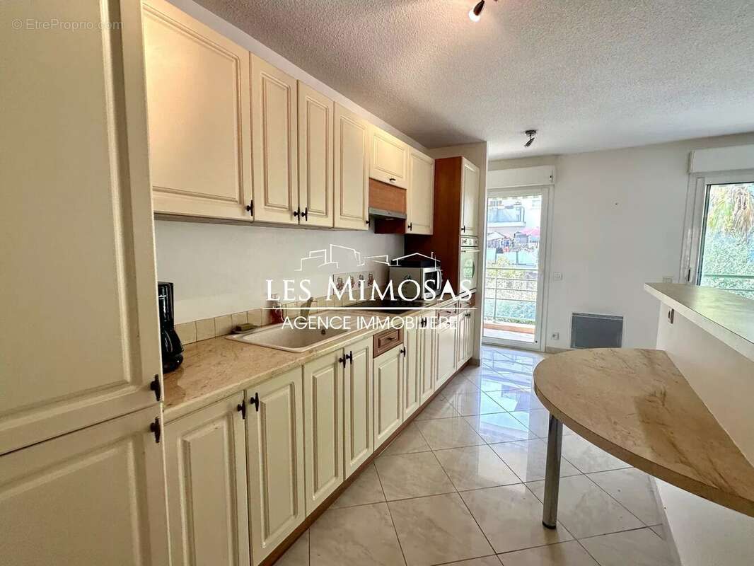 Appartement à SAINT-RAPHAEL