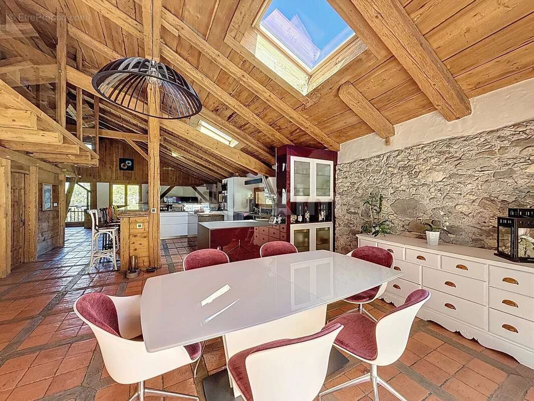 Maison à SALLANCHES