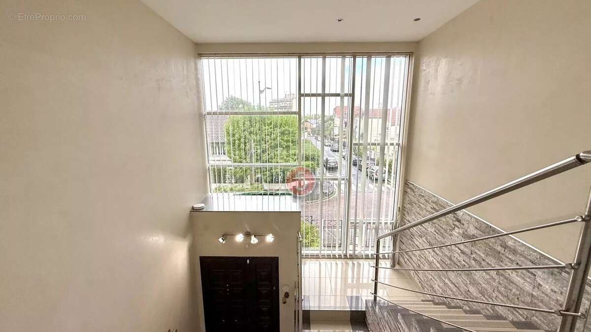 Maison à LES PAVILLONS-SOUS-BOIS