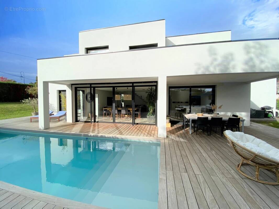 Maison à AIX-LES-BAINS